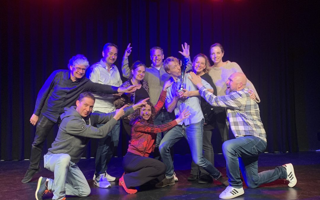 Publiek beslist wie regionaal kampioenschap improvisatietheater wint